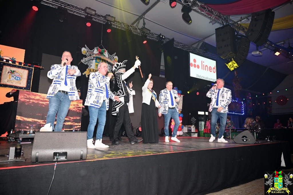 ../Images/Seniorencarnaval 2026 442.jpg